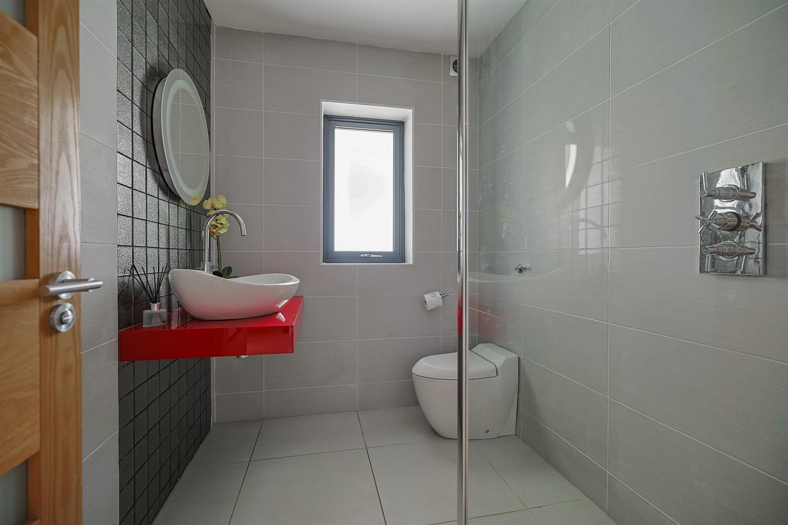 20 Brynau Drive, Mayals, Swansea, SA3 5EE